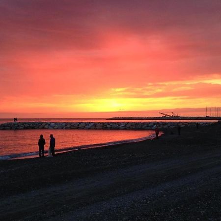 Mare Toscano Lägenhet Riparbella Exteriör bild